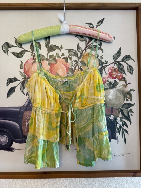 American Eagle Outfitters Tops - Lightweight Yellow-Green Tie-Front Summer Tank American Eagle S